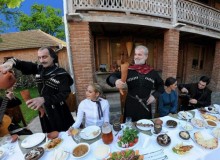 Вторая часть тимбилдинга: Похищение свадебной пары, освобождение и грузинская свадьба в ресторане
